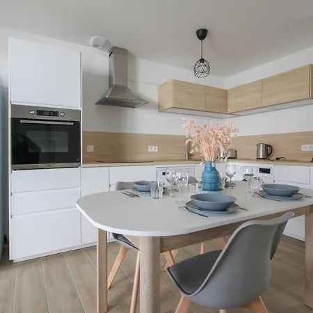 Neuf, 150m De La Grande Plage, Parking, Proche Commerces Saint-Gilles-Croix-de-Vie