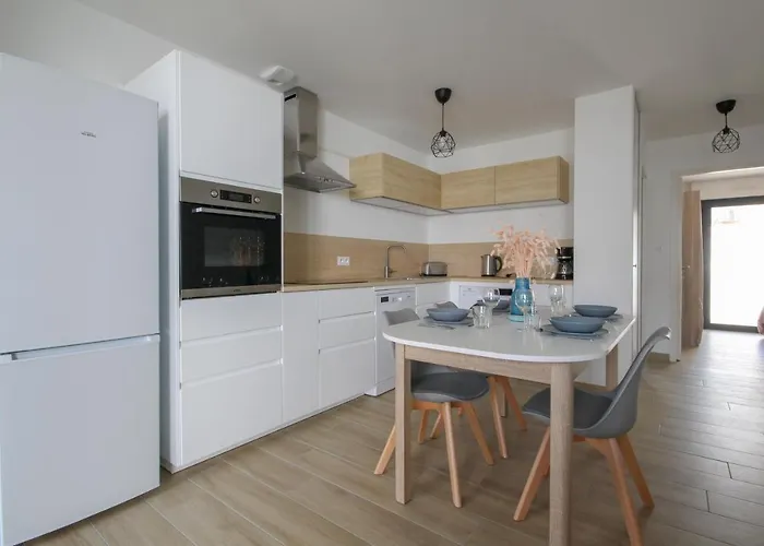 Neuf, 150m De La Grande Plage, Parking, Proche Commerces Apartamento